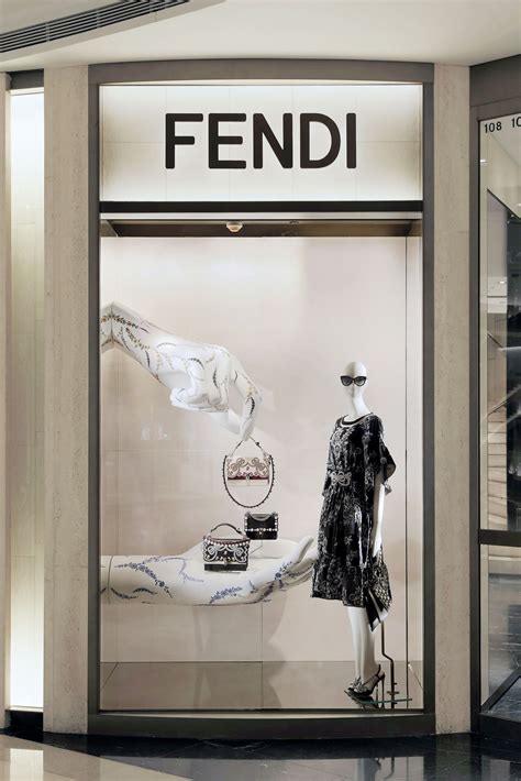 fendi china window shop